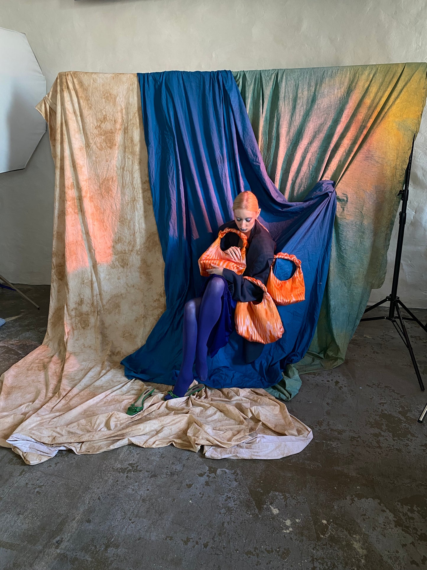 Turuncu Kutnu Çanta